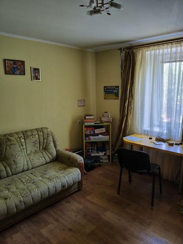 Квартира, 2-кімн., Харьков, Павловка, Залесская