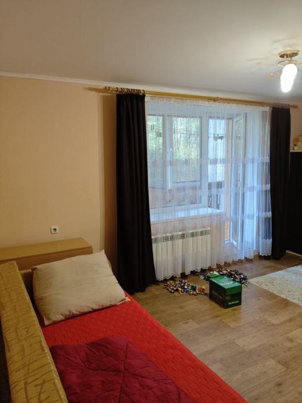 Квартира, 2-кімн., Харьков, Павловка, Залесская