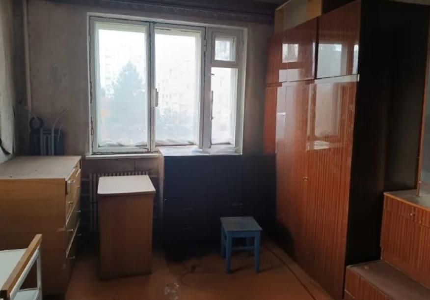 Квартира, 2-кімн., Харьков, 522м/р, Непокоренных (Героев Труда)