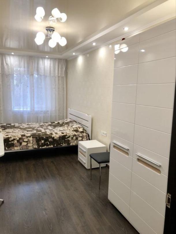 Квартира, 2-кімн., Харьков, Павлово Поле, 23 Августа