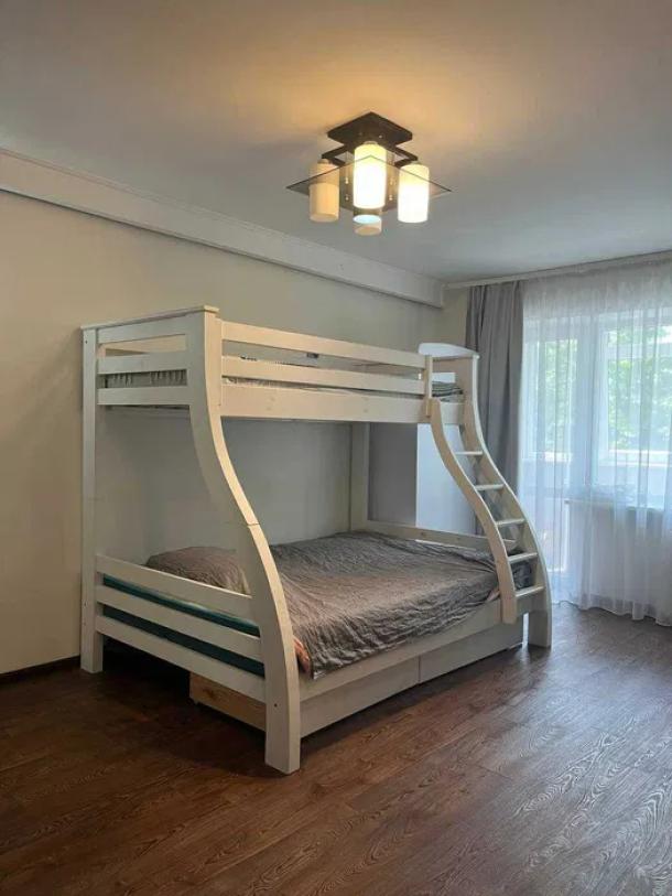 Квартира, 1-кімн., Харьков, Павлово Поле, 23 Августа