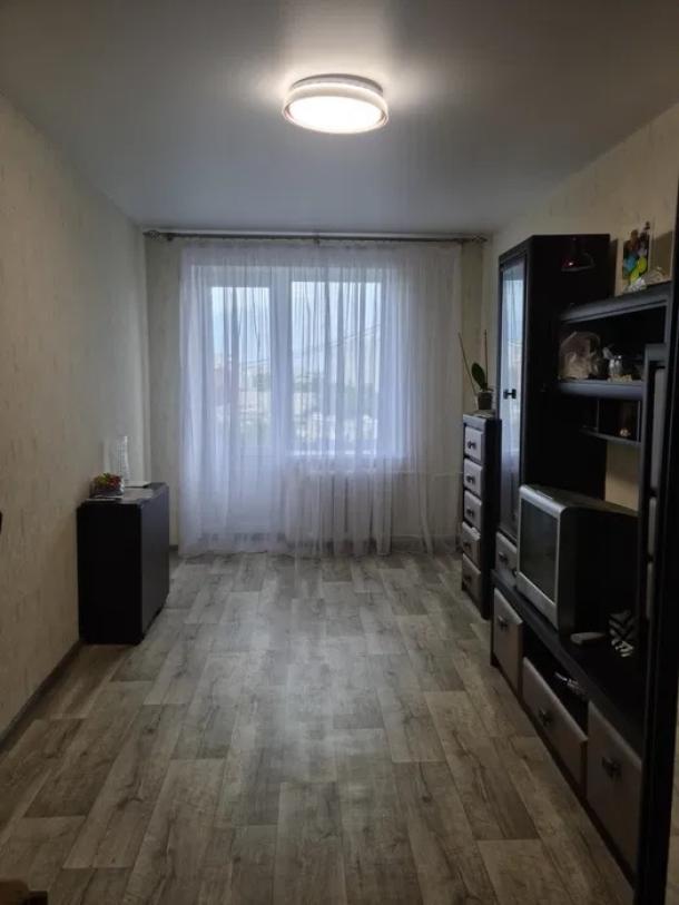 Квартира, 3-кімн., Харьков, Новые Дома, Льва Ландау пр.