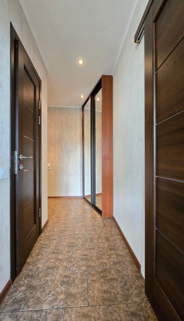 Квартира, 1-кімн., Харьков, 524м/р, Непокоренных (Героев Труда)