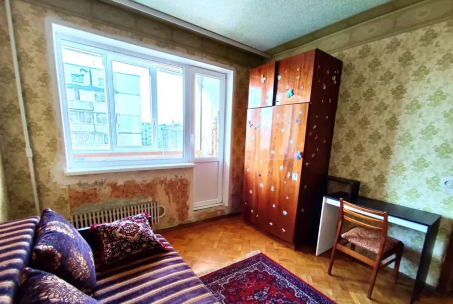 Квартира, 3-кімн., Харьков, 520м/р, Валентиновская