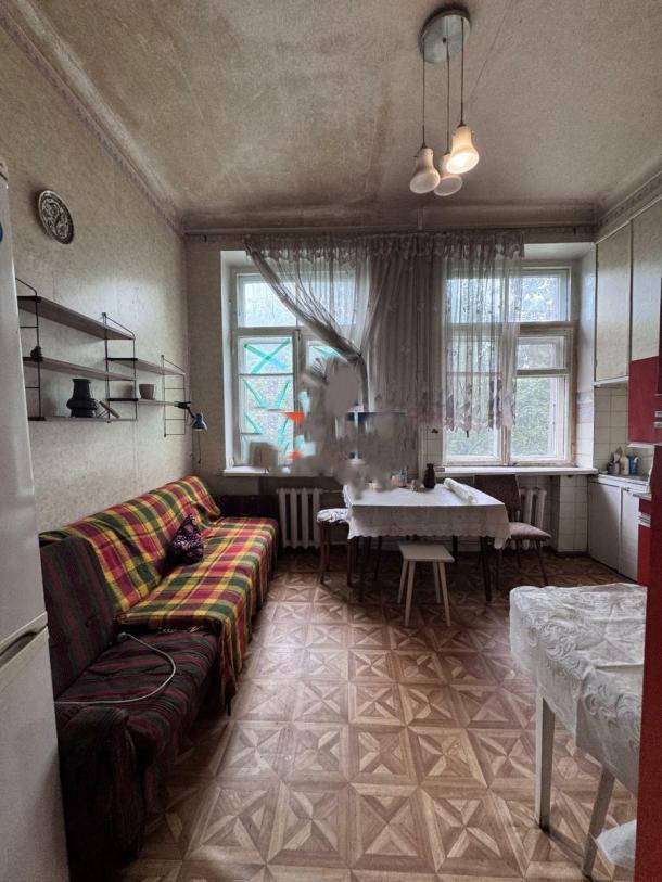 Квартира, 3-кімн., Харьков, Госпром, Независимости пр. (Правды пр.)