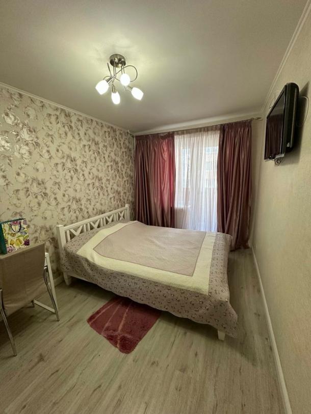 Квартира, 3-кімн., Харьков, 1 Северная Салтовка, Соборности Украины (Дружбы Народов)