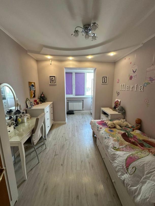 Квартира, 3-кімн., Харьков, 1 Северная Салтовка, Соборности Украины (Дружбы Народов)