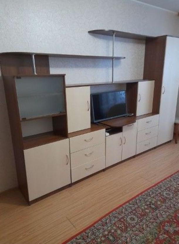 Квартира, 1-кімн., Харьков, 524м/р, Гвардейцев Широнинцев