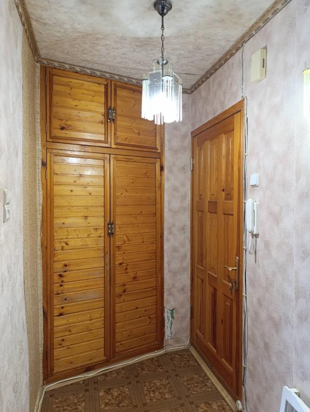 Квартира, 1-кімн., Харьков, 533м/р, Тракторостроителей просп.