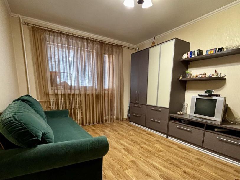 Квартира, 1-кімн., Харьков, 3 Северная Салтовка, Гвардейцев Широнинцев