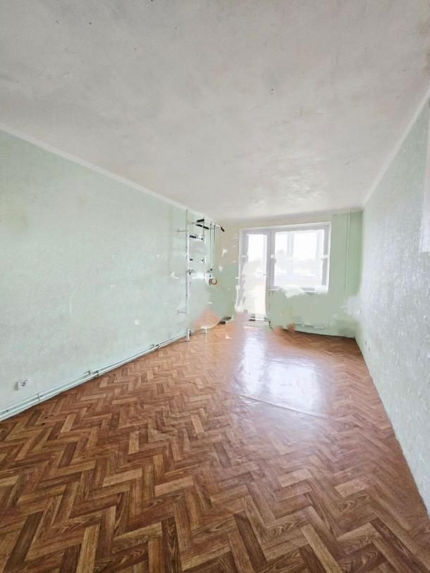 Квартира, 3-кімн., Харьков, Одесская, Аэрокосмический просп. (Гагарина проспект)