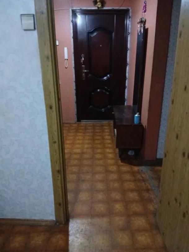 Квартира, 3-кімн., Харьков, 604м/р, Тракторостроителей просп.