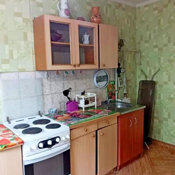 Квартира, 2-кімн., Мерефа, Харьковский район