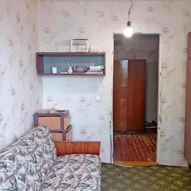 Квартира, 2-кімн., Мерефа, Харьковский район