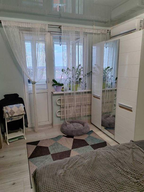 Квартира, 3-кімн., Харьков, Жуковского поселок, Жуковского проспект