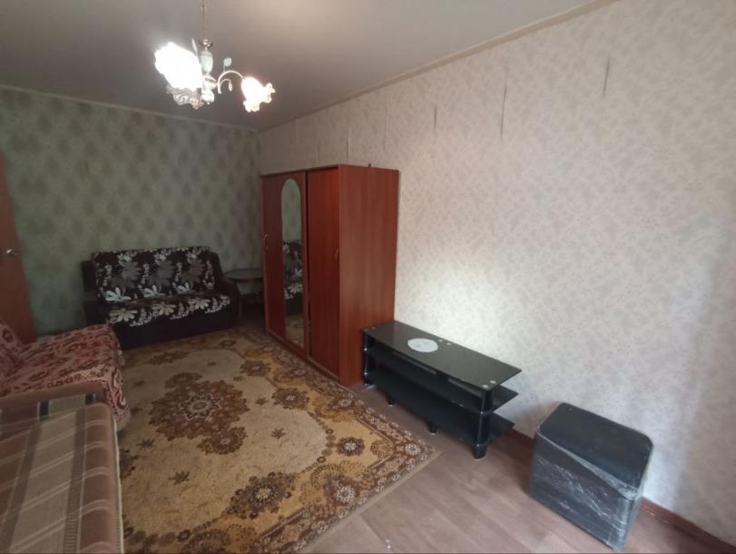 Квартира, 1-кімн., Харьков, 524м/р, Гвардейцев Широнинцев