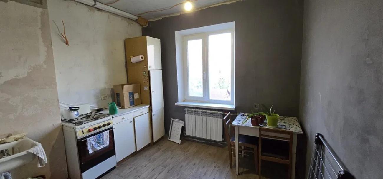 Квартира, 1-кімн., Чугуев, Чугуевский район, Гвардейская