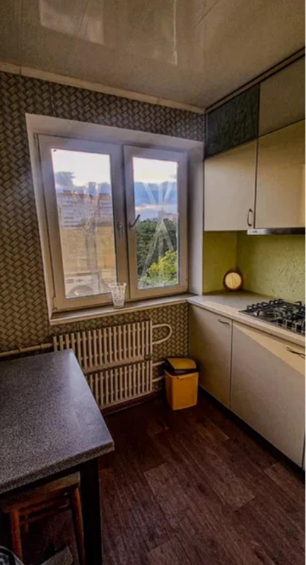Квартира, 1-кімн., Харьков, 524м/р, Гвардейцев Широнинцев