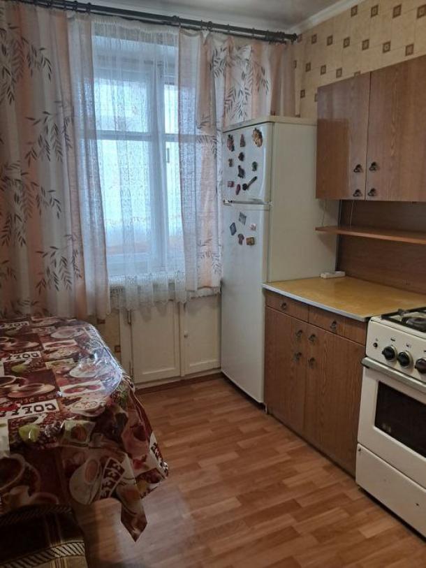 Квартира, 1-кімн., Харьков, Основа, Валдайская