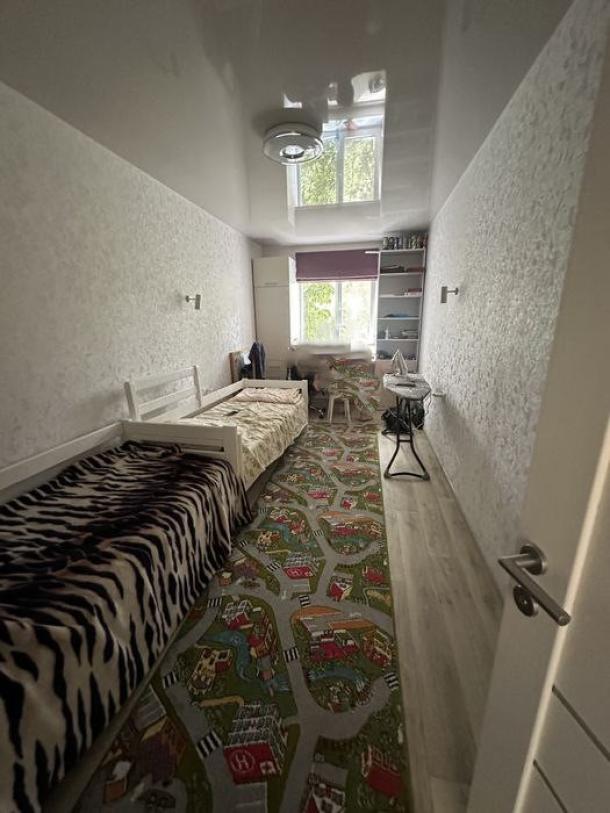 Квартира, 2-кімн., Харьков, 607м/р, Гвардейцев Широнинцев