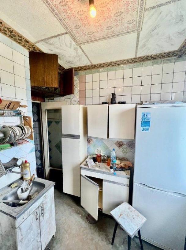 Квартира, 3-кімн., Харьков, 604м/р, Тракторостроителей просп.