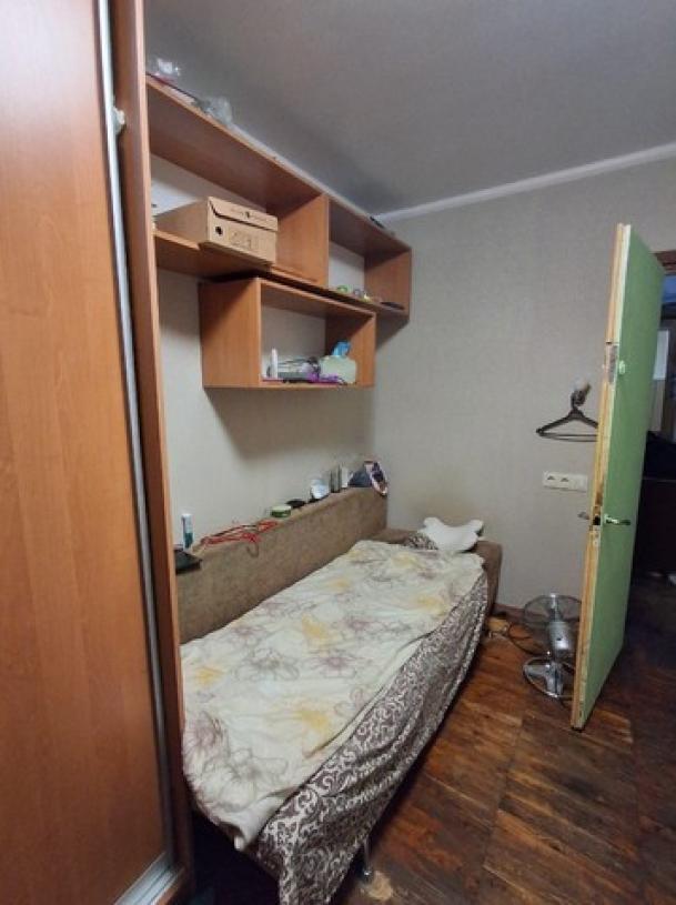 Квартира, 4-кімн., Харьков, 604м/р, Тракторостроителей просп.