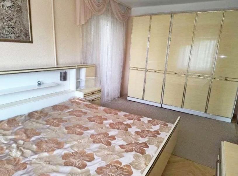 Квартира, 3-кімн., Харьков, Центр, Кооперативная (Петровского)