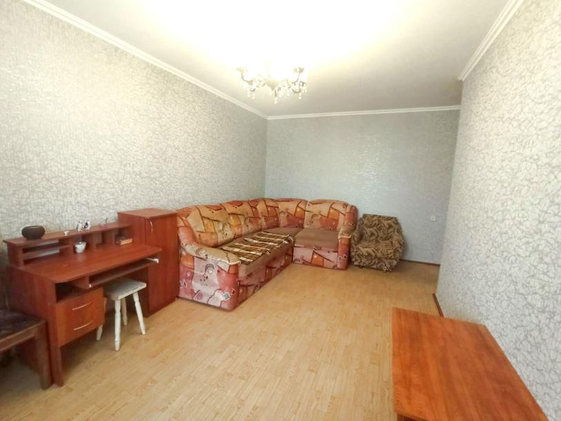Квартира, 2-кімн., Харьков, 522м/р, Непокоренных (Героев Труда)