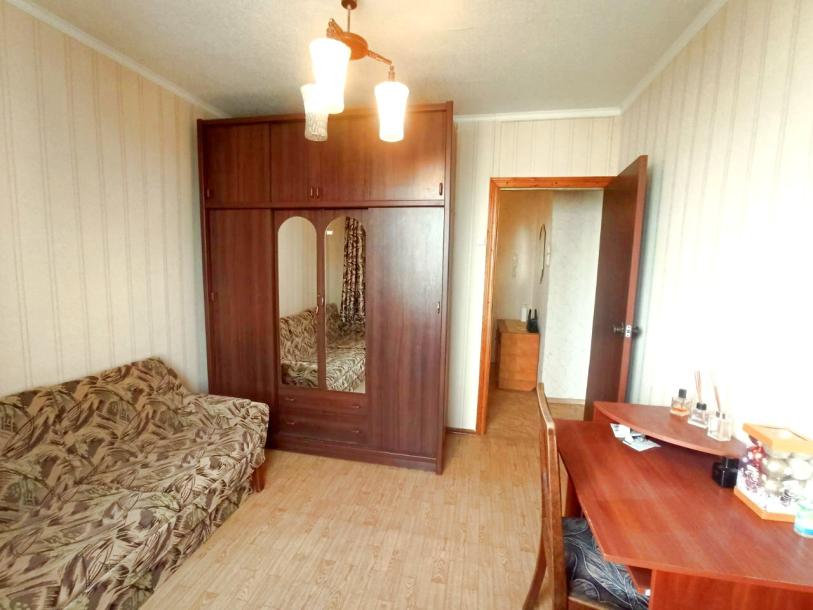 Квартира, 2-кімн., Харьков, 522м/р, Непокоренных (Героев Труда)