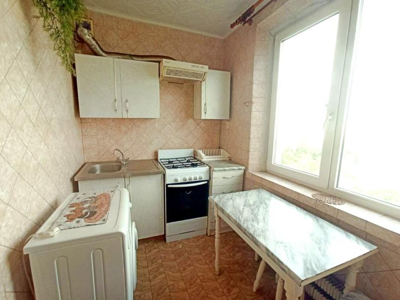 Квартира, 2-кімн., Харьков, 522м/р, Непокоренных (Героев Труда)