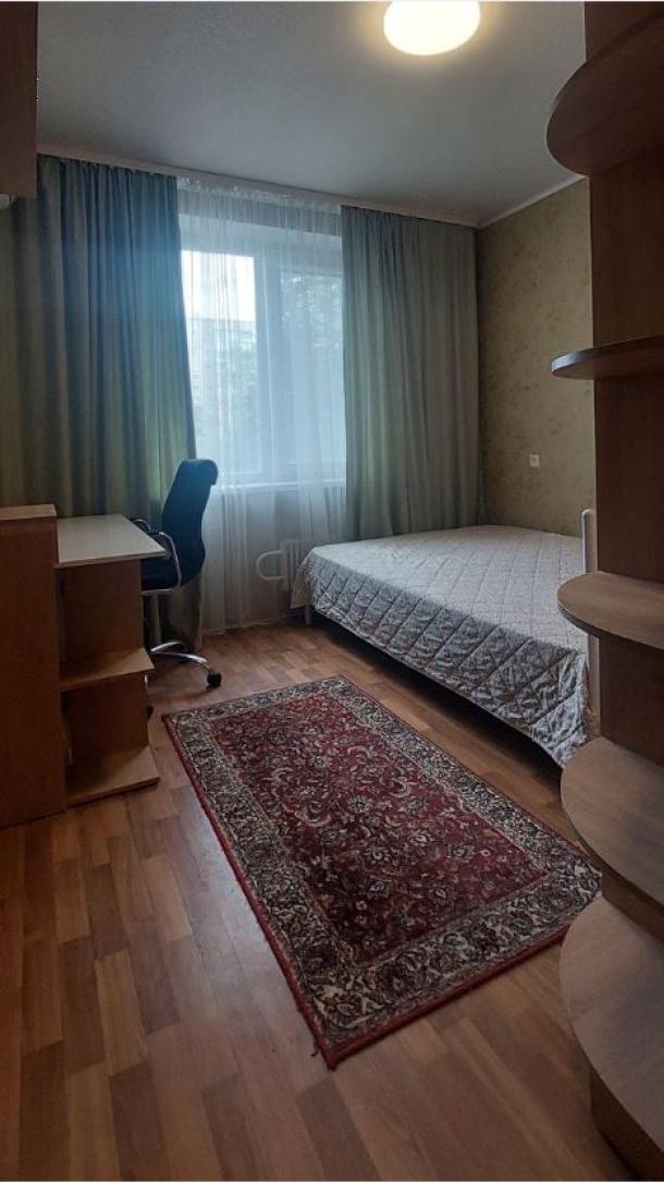 Квартира, 2-кімн., Харьков, 522м/р, Академика Павлова