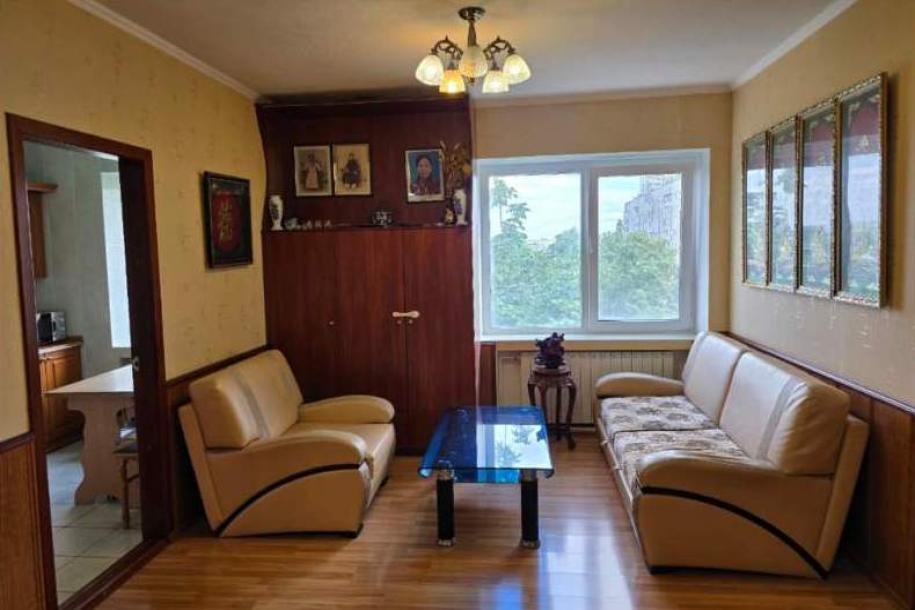 Квартира, 3-кімн., Харьков, 603м/р, Юбилейный пр. (50 лет ВЛКСМ пр.)