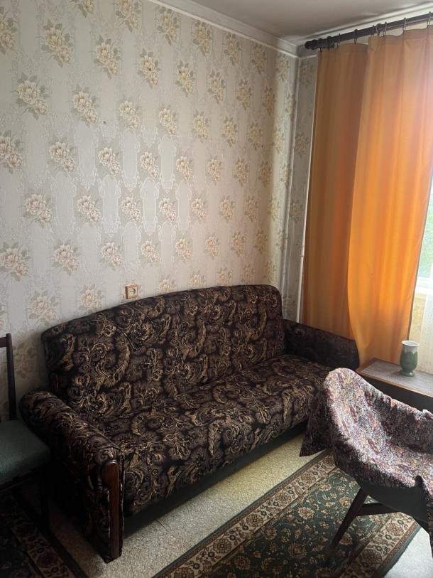 Квартира, 4-кімн., Харьков, 626м/р, Амосова