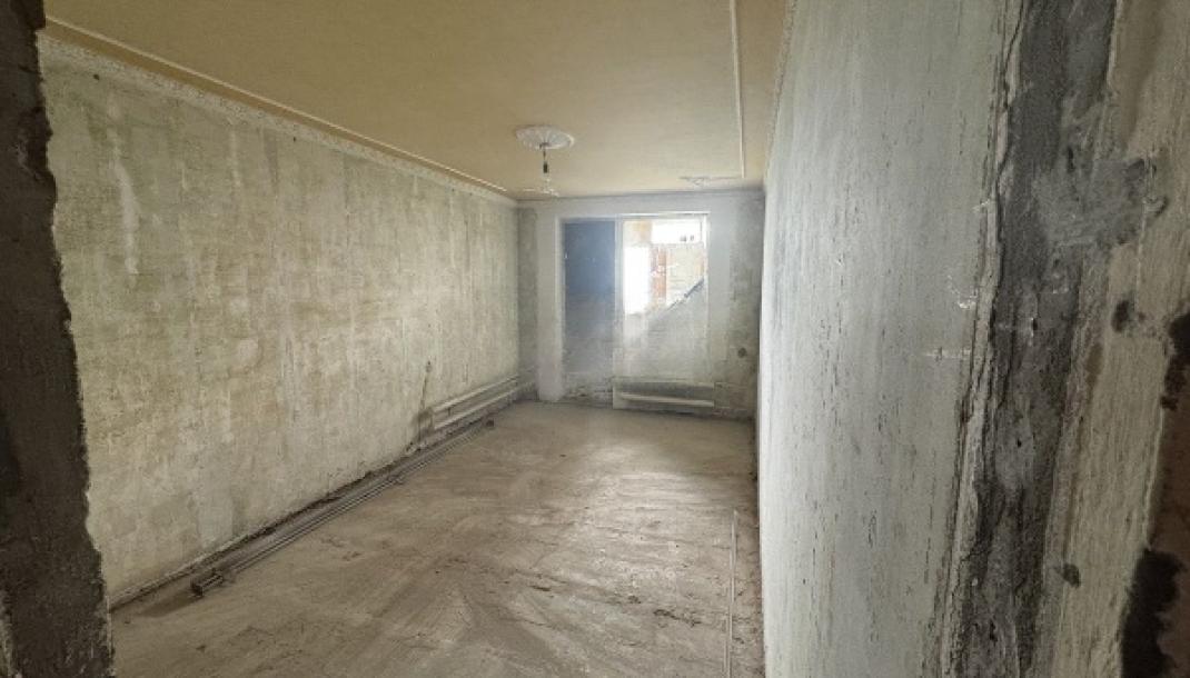 Квартира, 3-кімн., Харьков, 522м/р, Академика Барабашова