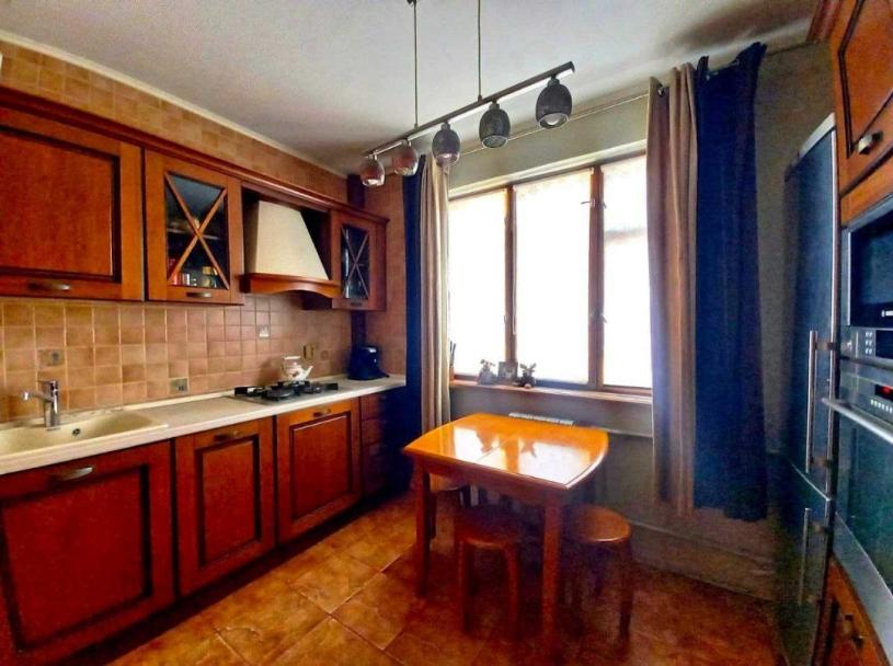 Квартира, 3-кімн., Харьков, 605м/р, Гвардейцев Широнинцев
