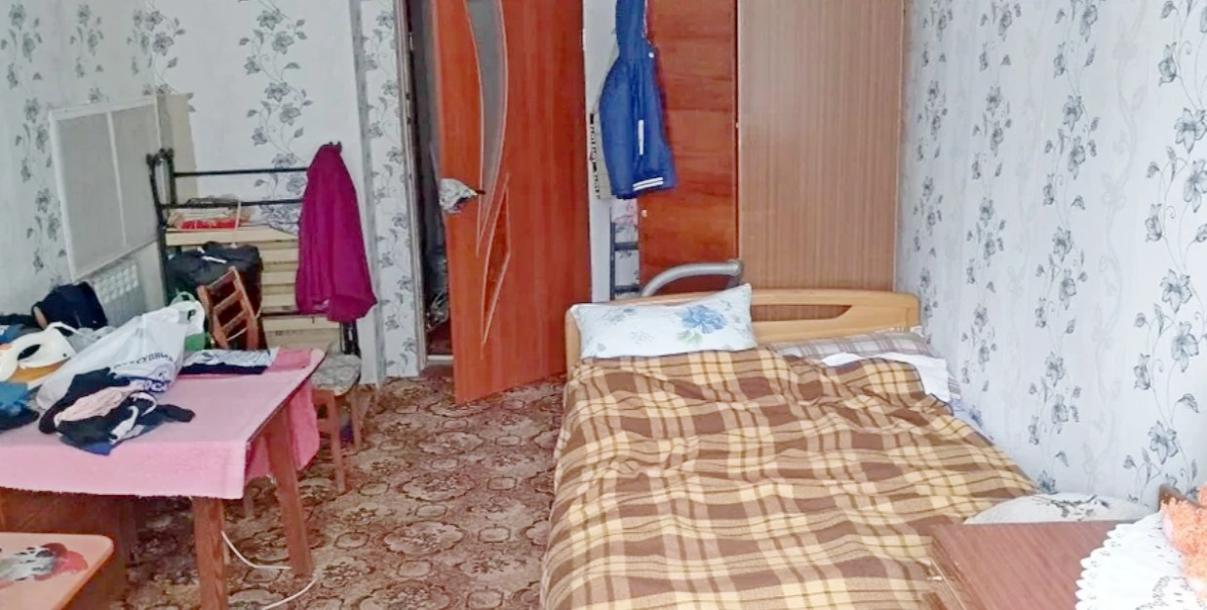 Квартира, 2-кімн., Буды, Харьковский район, 1 Мая