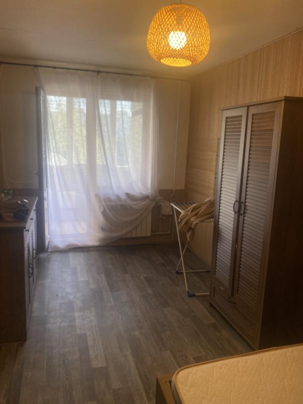 Квартира, 3-кімн., Харьков, 608м/р, Академика Павлова