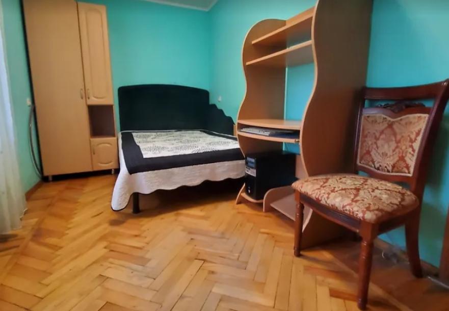 Квартира, 2-кімн., Харьков, Павлово Поле, Деревянко