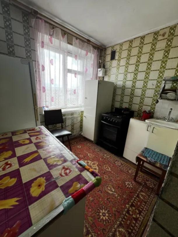 Квартира, 2-кімн., Харьков, 603м/р, Тракторостроителей просп.