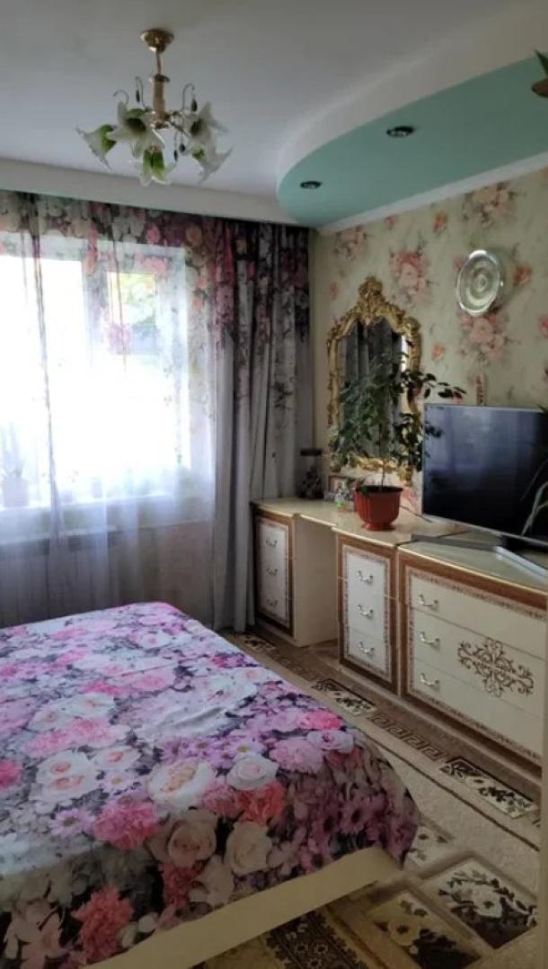 Квартира, 3-кімн., Харьков, Восточный, Мохначанская