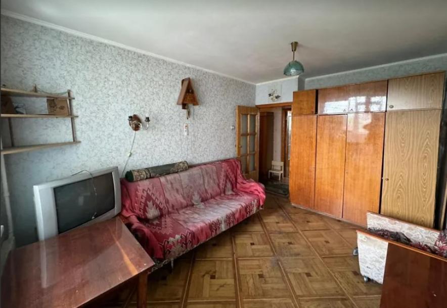 Квартира, 3-кімн., Харьков, 2 Северная Салтовка, Леся Сердюка (Командарма Корка)