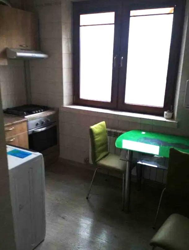 Квартира, 3-кімн., Харьков, 520м/р, Валентиновская