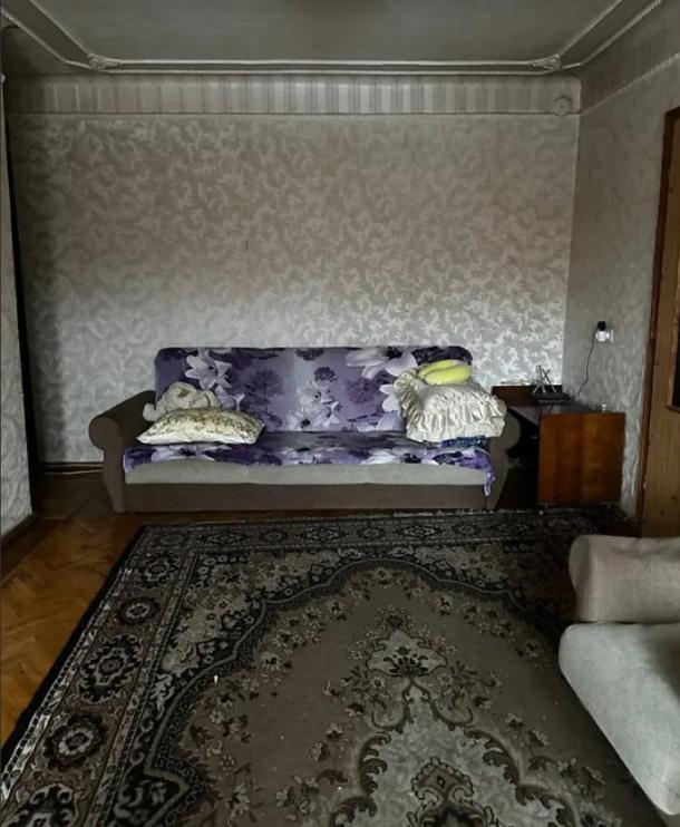 Квартира, 3-кімн., Харьков, Павлово Поле, Деревянко