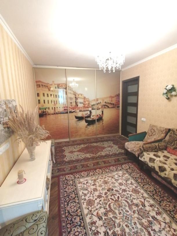 Квартира, 2-кімн., Харьков, 5 Северная Салтовка, Гвардейцев Широнинцев
