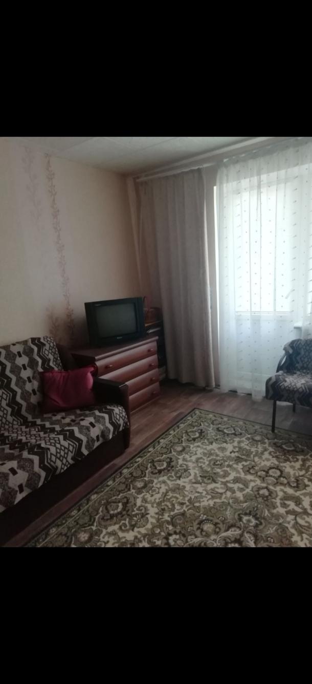 Квартира, 1-кімн., Чугуев, Чугуевский район, Авиатор мкр