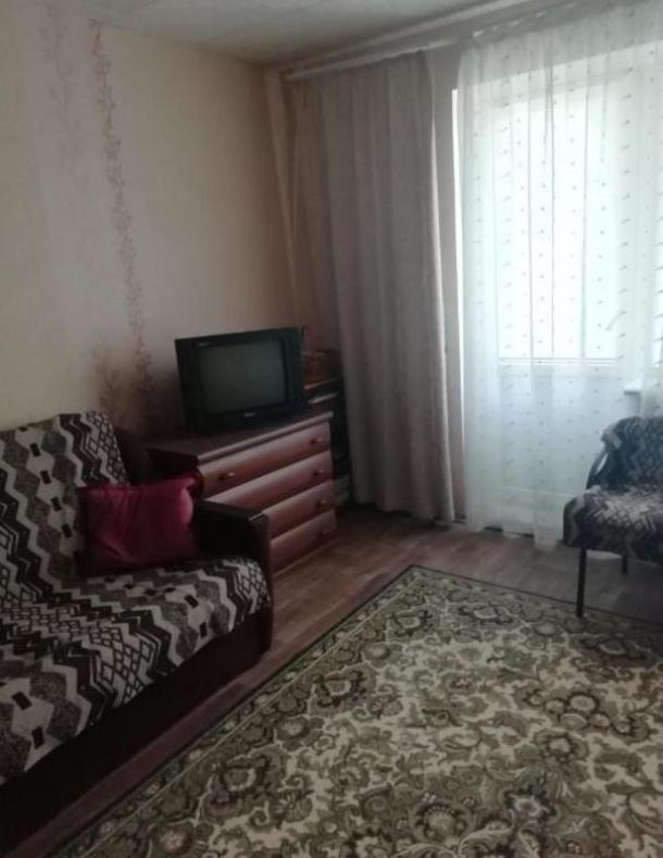 Квартира, 1-кімн., Чугуев, Чугуевский район, Авиатор мкр