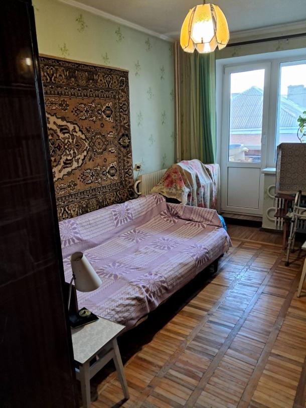Квартира, 3-кімн., Харьков, Холодная Гора, Кашубы