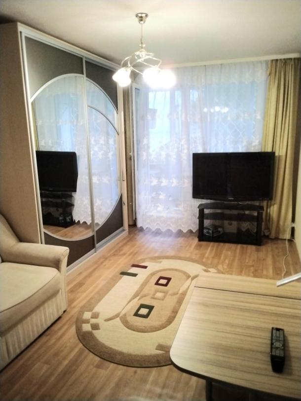 Квартира, 2-кімн., Харьков, Холодная Гора, Чередниченковский пер.