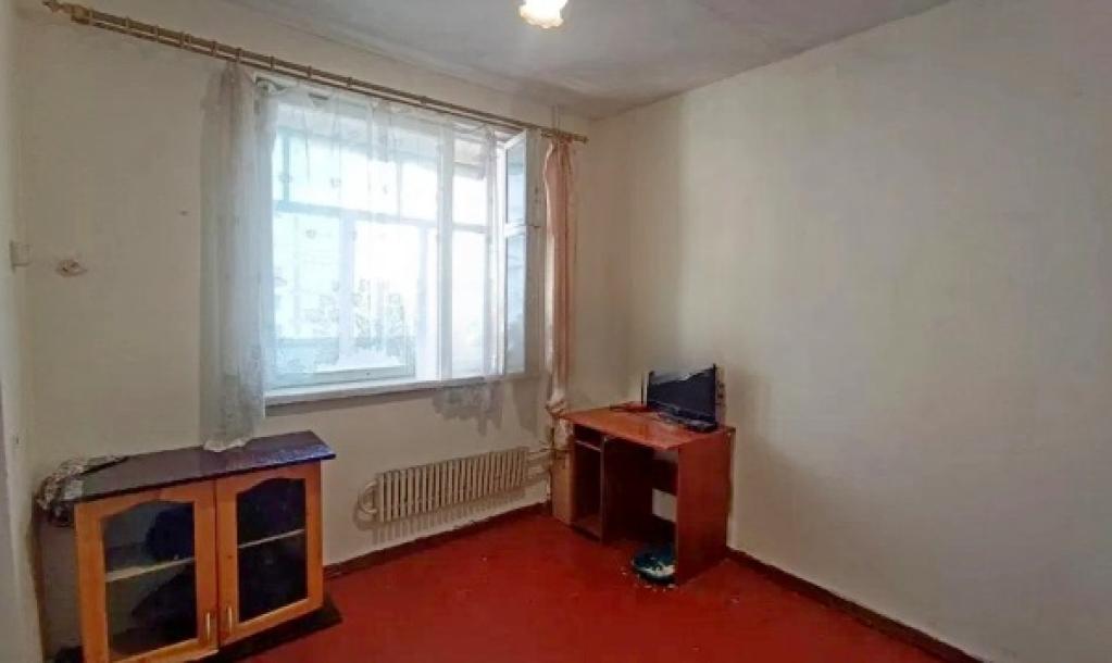 Квартира, 3-кімн., Харьков, Киевская метро, Матюшенко