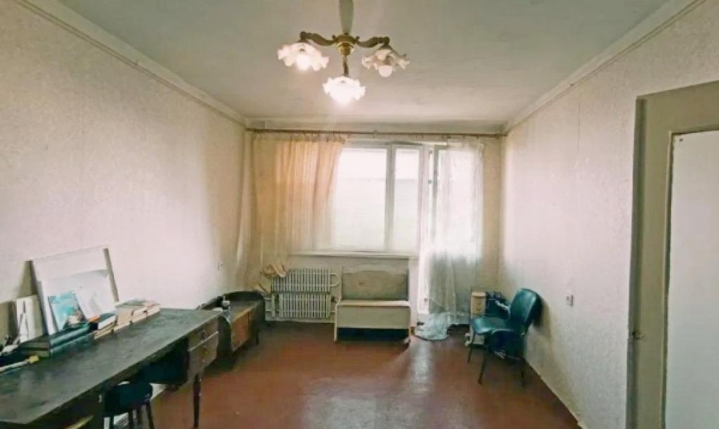 Квартира, 3-кімн., Харьков, Киевская метро, Матюшенко